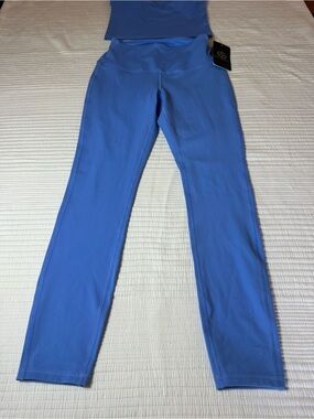 SET Bright Blue High-Waist Leggings and top